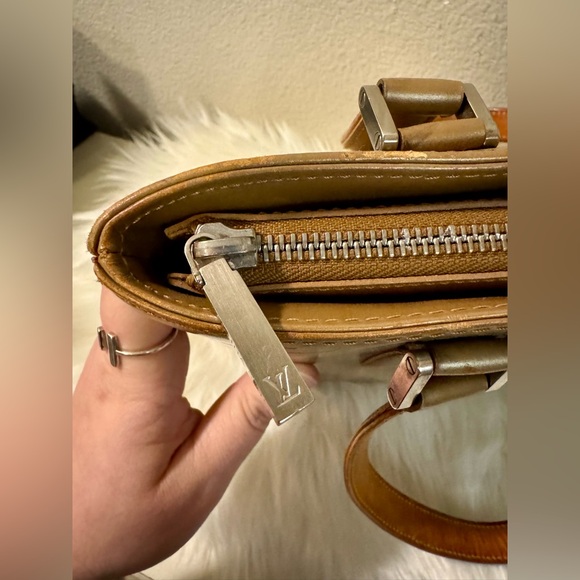 Louis Vuitton Mat Stockton Tote - Picture 4 of 16